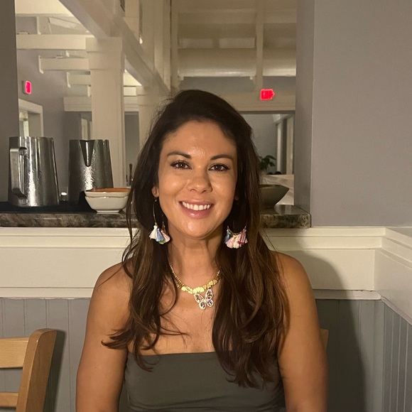 Meet your Posher, Jenny - Picture 5 of 8